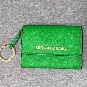 Micheal Kors green leather wallet